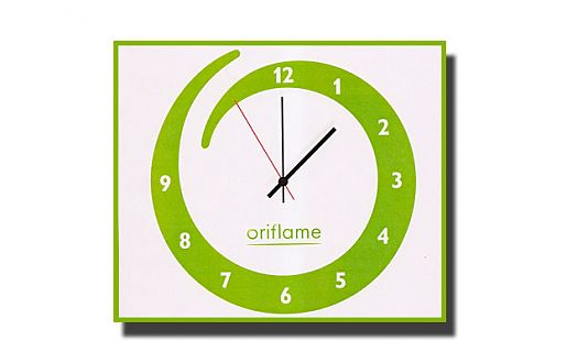 Часы с логотипом для &Prime;Oriflame&Prime;